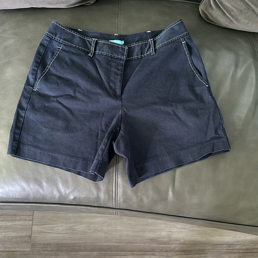 J. McLaughlin Navy Women's Shorts with White Accent Stitching